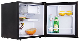 Низкий узкий холодильник TESLER RC-55 BLACK