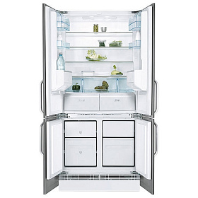 Серый холодильник Electrolux ENX 4596 AOX