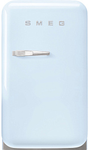 Холодильник голубого цвета в ретро стиле Smeg FAB5RPB5