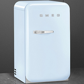 Маленький холодильник для квартиры студии Smeg FAB5RPB5 фото 4 фото 4