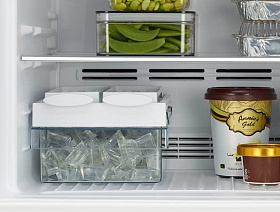 Холодильник  с зоной свежести HITACHI R-V 662 PU7 BSL фото 4 фото 4