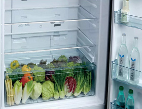 Холодильник  с зоной свежести HITACHI R-V 542 PU7 BBK фото 4 фото 4