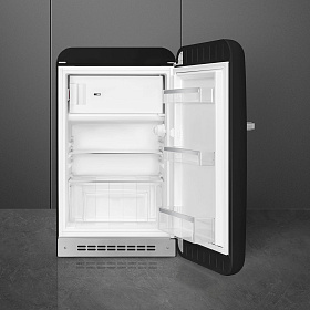 Чёрный маленький холодильник Smeg FAB10RBL5 фото 2 фото 2