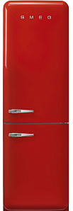 Красный холодильник в стиле ретро Smeg FAB32RRD5